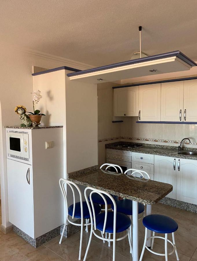 La Ola Apartment. Enjoy El Medano. 2 Bedrooms מראה חיצוני תמונה