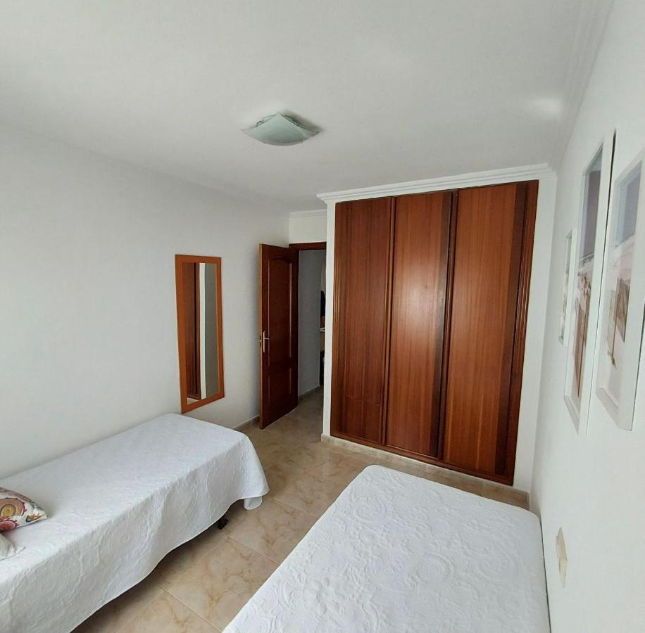 La Ola Apartment. Enjoy El Medano. 2 Bedrooms מראה חיצוני תמונה
